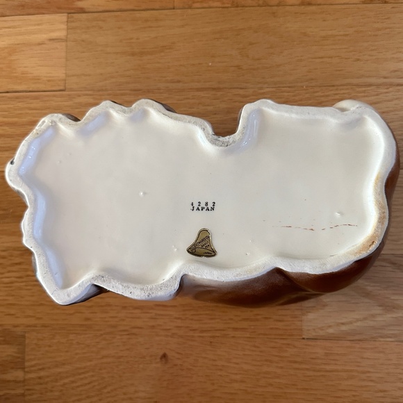 Vintage Nancy Pew Giftware Co. Hound Dog Planter Made in Japan - Picture 3 of 16